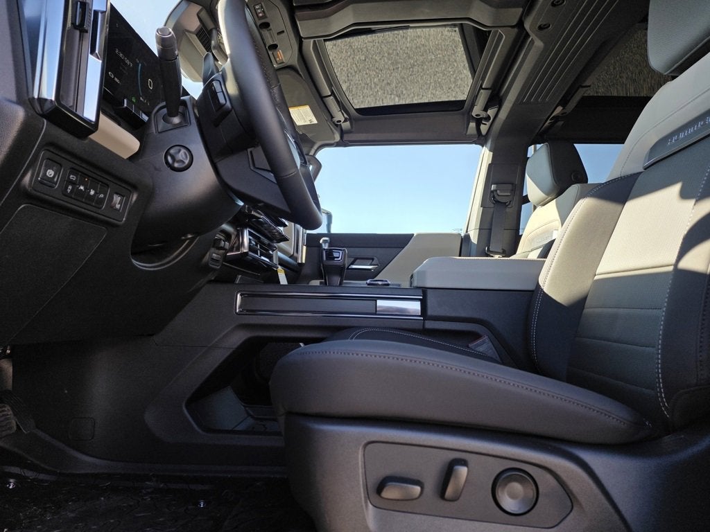 2026 GMC HUMMER EV SUV 2X