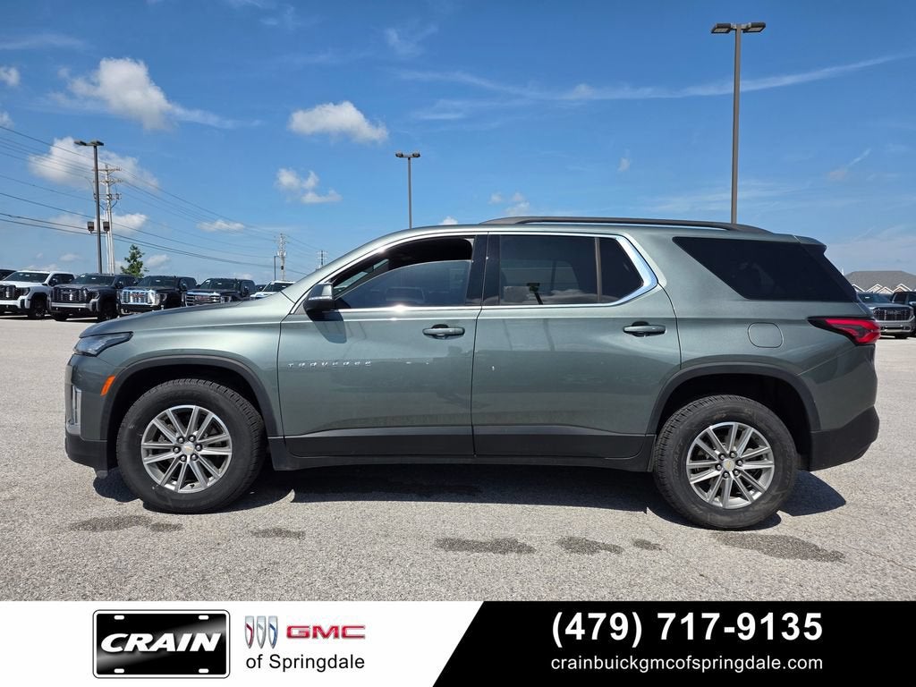 2023 Chevrolet Traverse LT Cloth