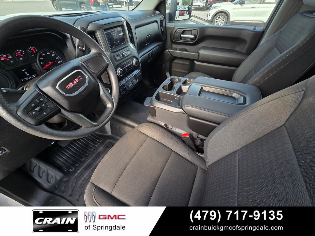 2025 GMC Sierra 2500 HD Pro
