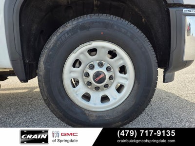 2025 GMC Sierra 2500 HD Pro