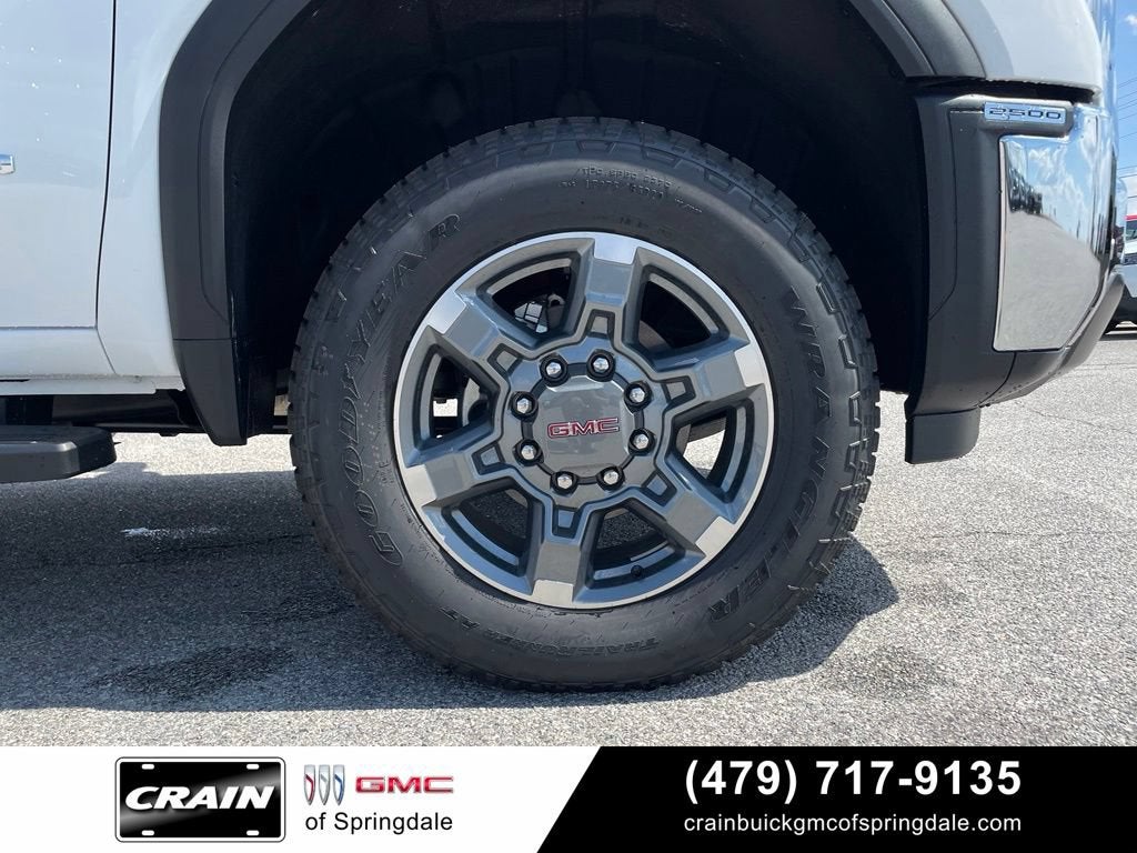2026 GMC Sierra 2500 HD SLT