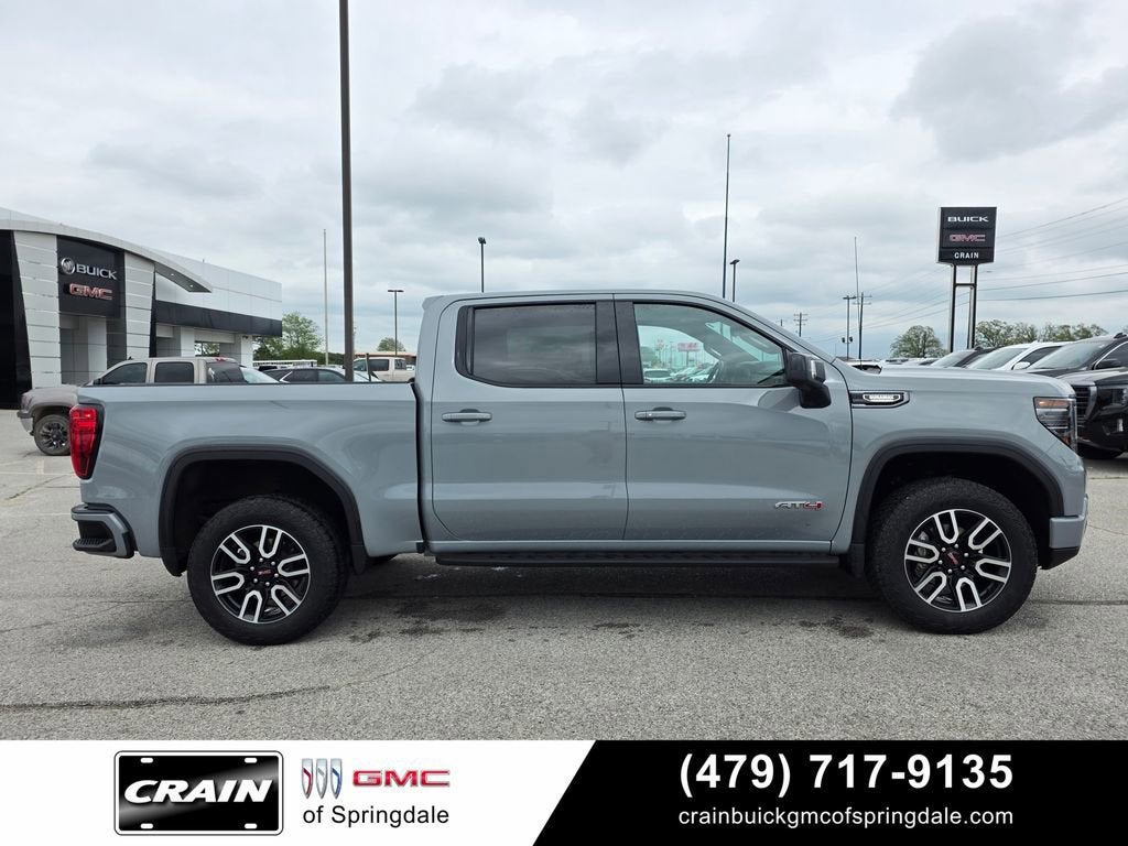 2024 GMC Sierra 1500 AT4