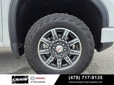 2025 GMC Sierra 1500 AT4