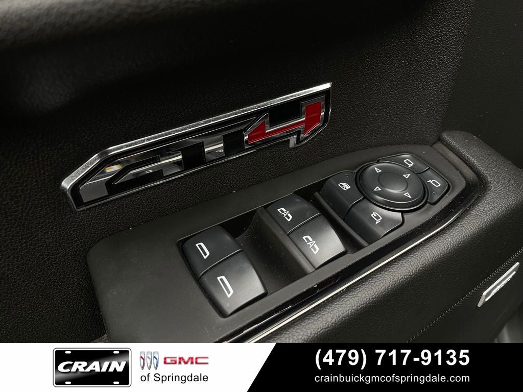2025 GMC Sierra 1500 AT4