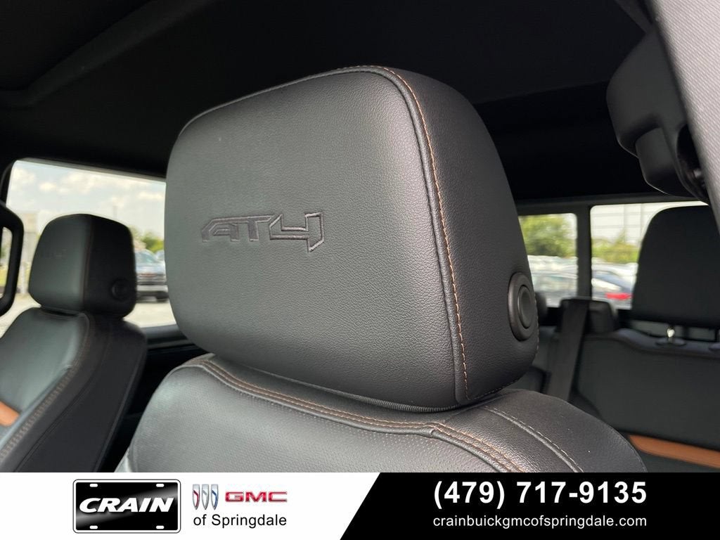 2024 GMC Sierra 1500 AT4