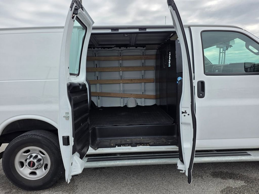 2024 GMC Savana Cargo 2500 Work Van