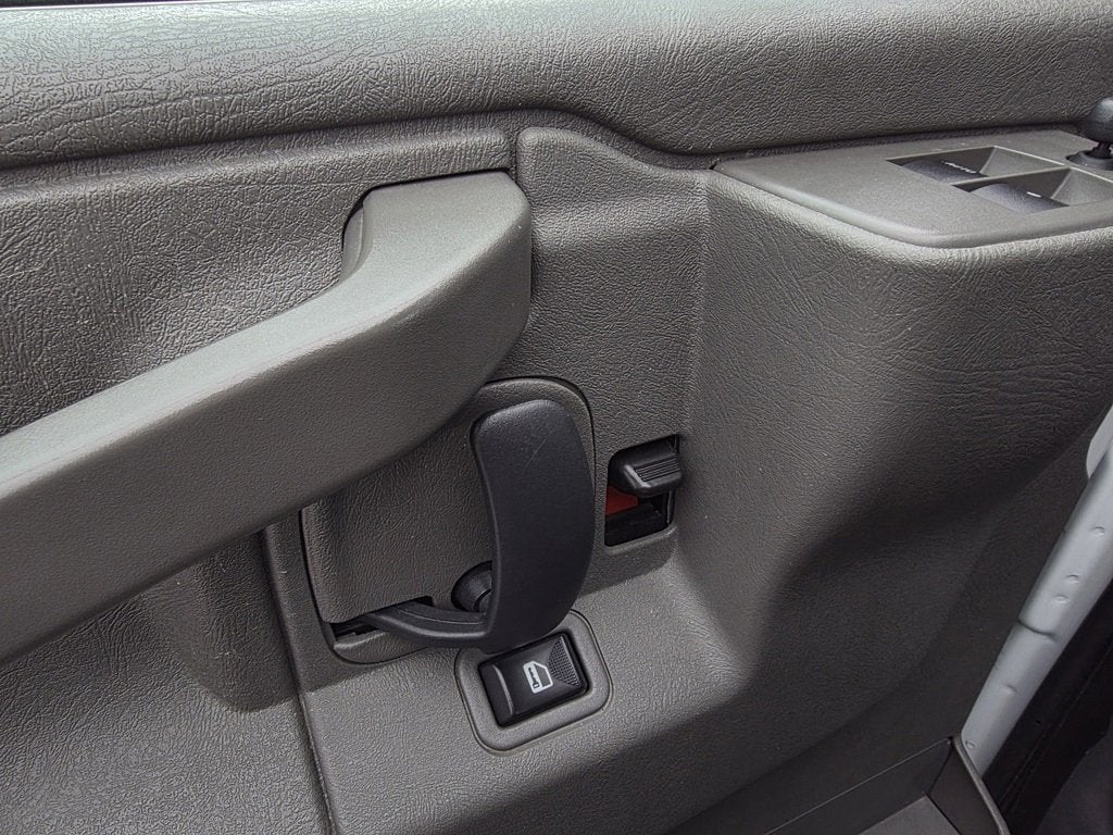 2023 GMC Savana Cargo 2500 Work Van