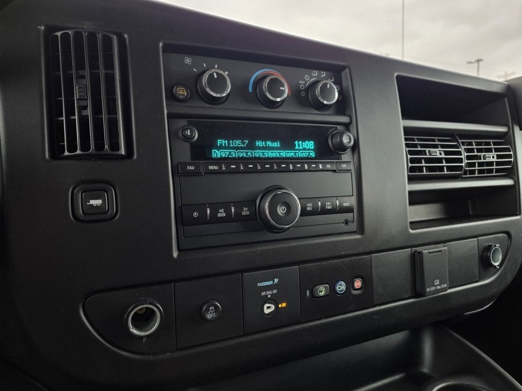 2023 GMC Savana Cargo 2500 Work Van