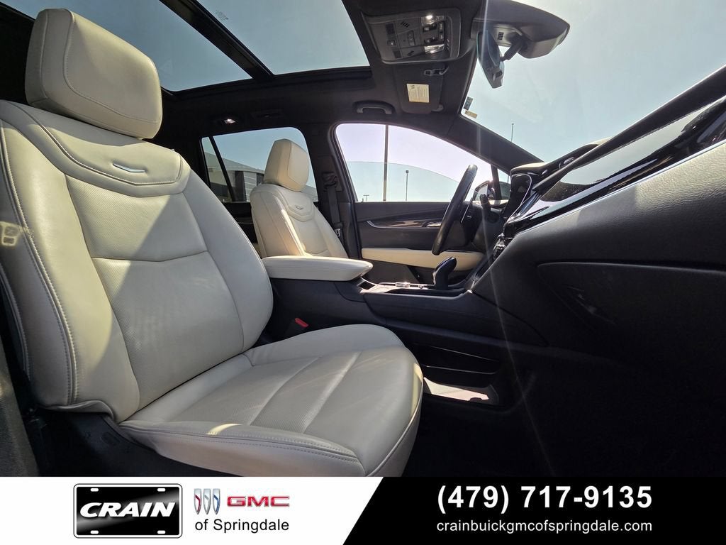 2022 Cadillac XT6 Sport