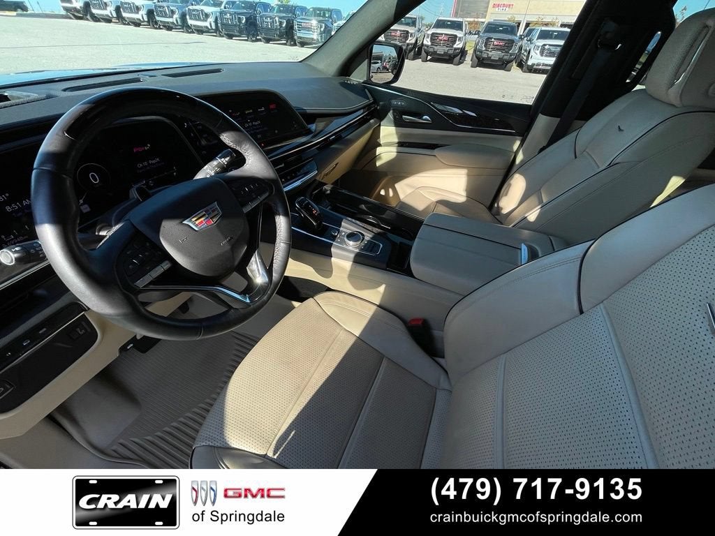 2023 Cadillac Escalade 4WD Premium Luxury