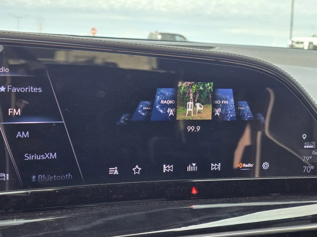 2024 Cadillac Escalade Sport