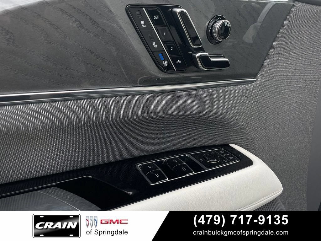 2026 Cadillac ESCALADE IQ Sport
