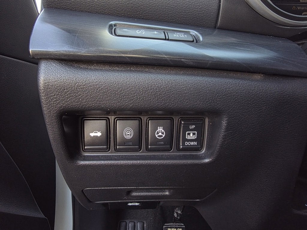 2023 Nissan Maxima Platinum