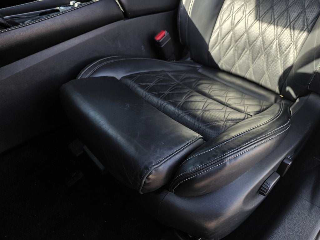 2023 Nissan Maxima Platinum