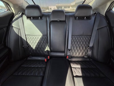 2023 Nissan Maxima Platinum