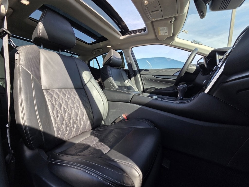 2023 Nissan Maxima Platinum