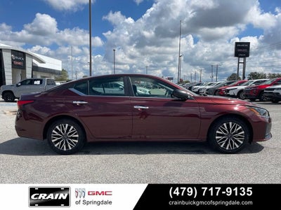 2025 Nissan Altima SV