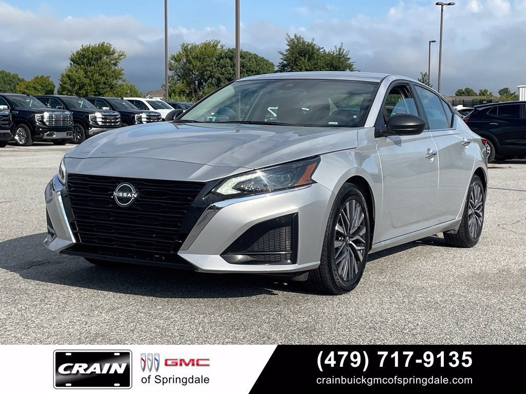 2025 Nissan Altima SV