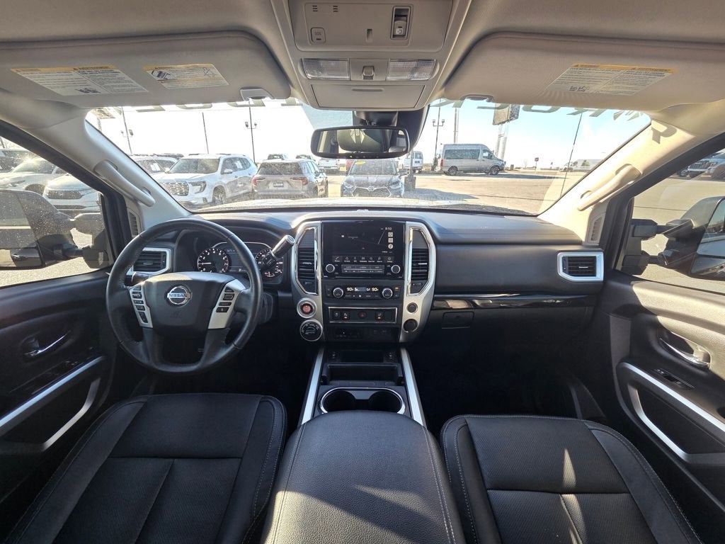 2021 Nissan Titan SV