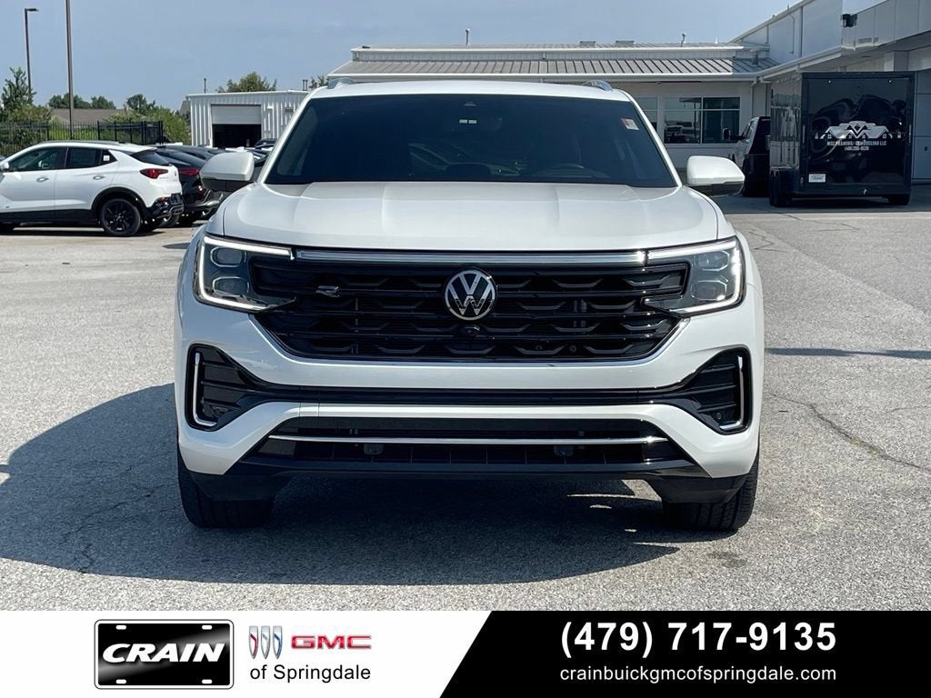 2025 Volkswagen Atlas Cross Sport 2.0T SEL Premium R-Line