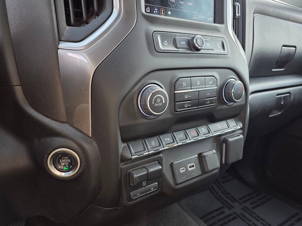 2025 Chevrolet Silverado 2500 HD Custom