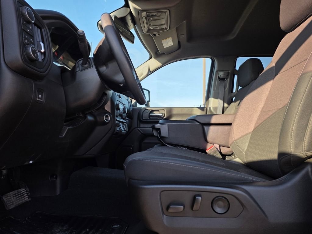 2025 Chevrolet Silverado 2500 HD Custom