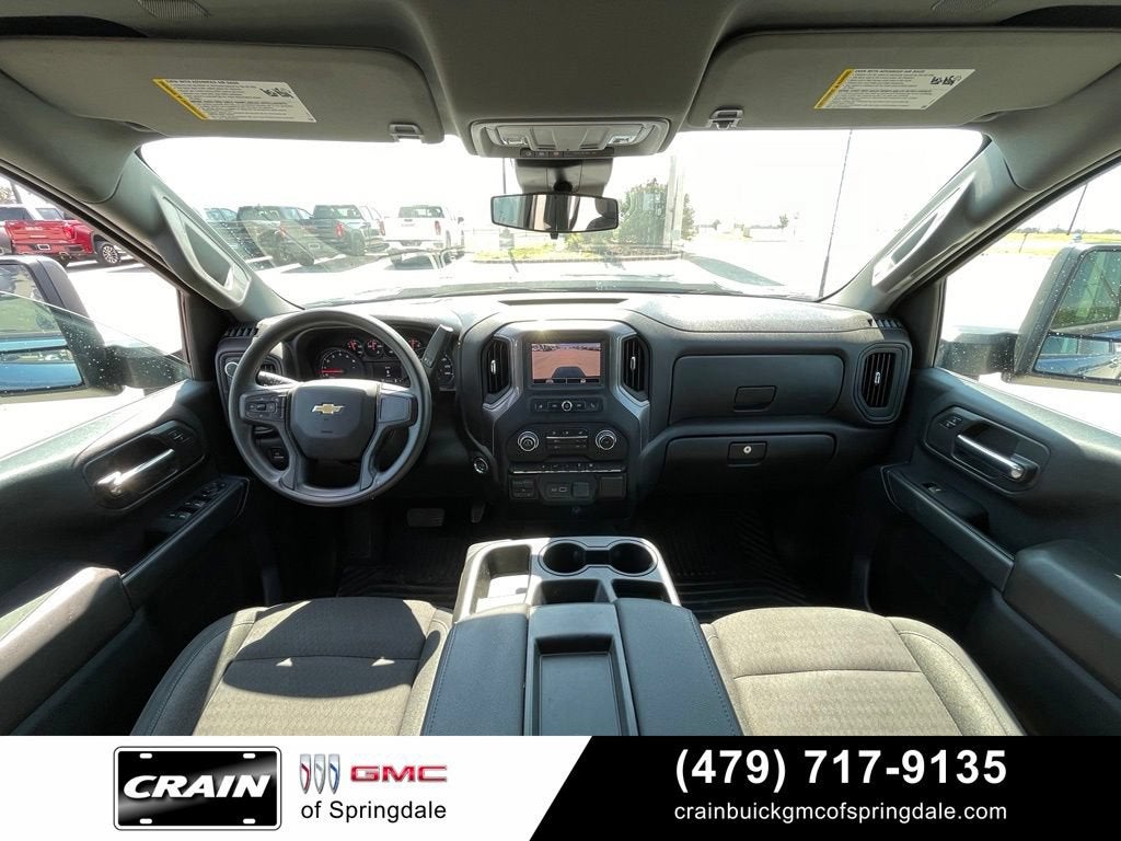 2024 Chevrolet Silverado 2500 HD Custom