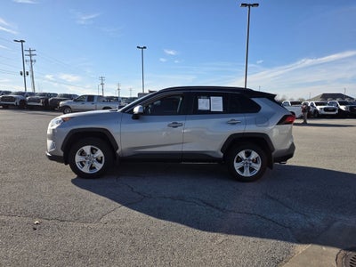 2020 Toyota RAV4 Hybrid XLE