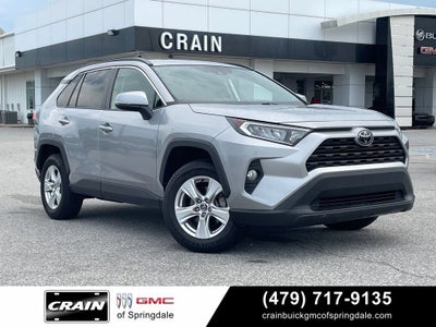 2020 Toyota RAV4 XLE