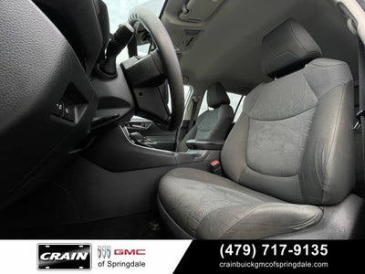 2020 Toyota RAV4 XLE