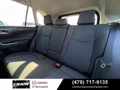 2025 Toyota RAV4 XLE