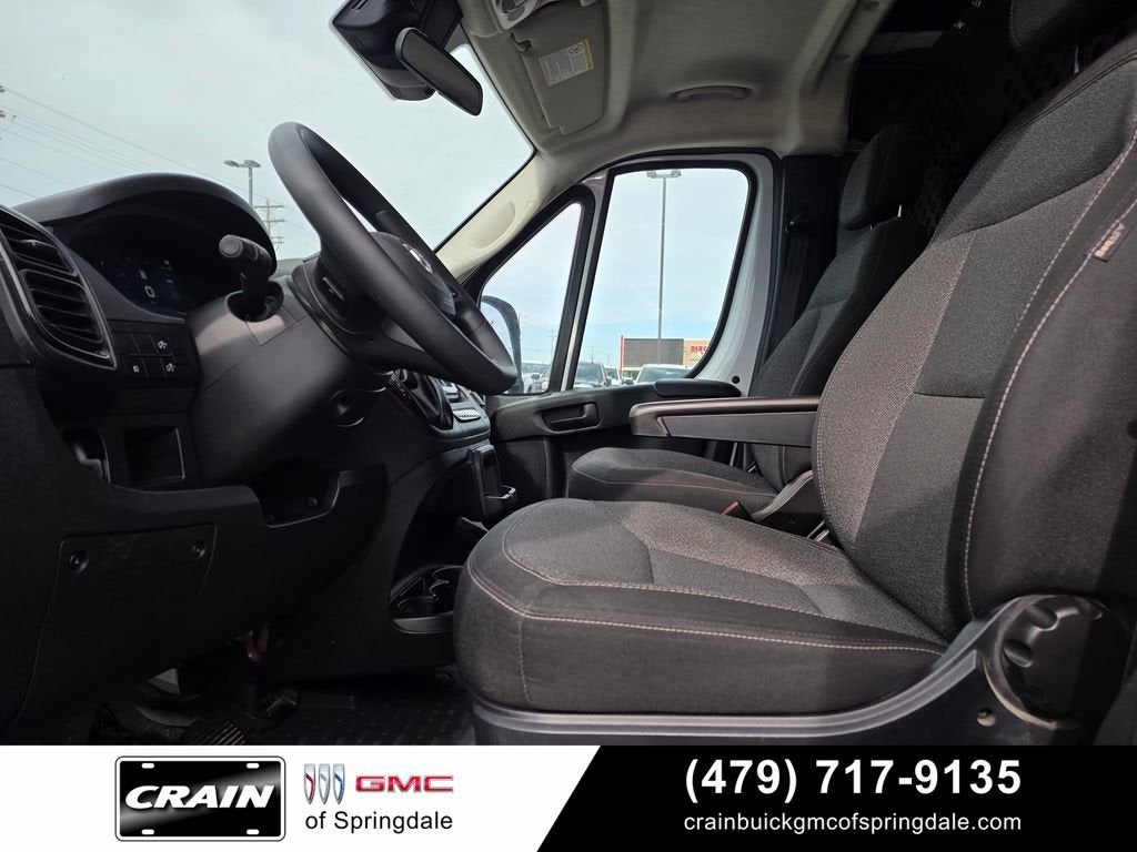 2025 RAM ProMaster Cargo Van Tradesman