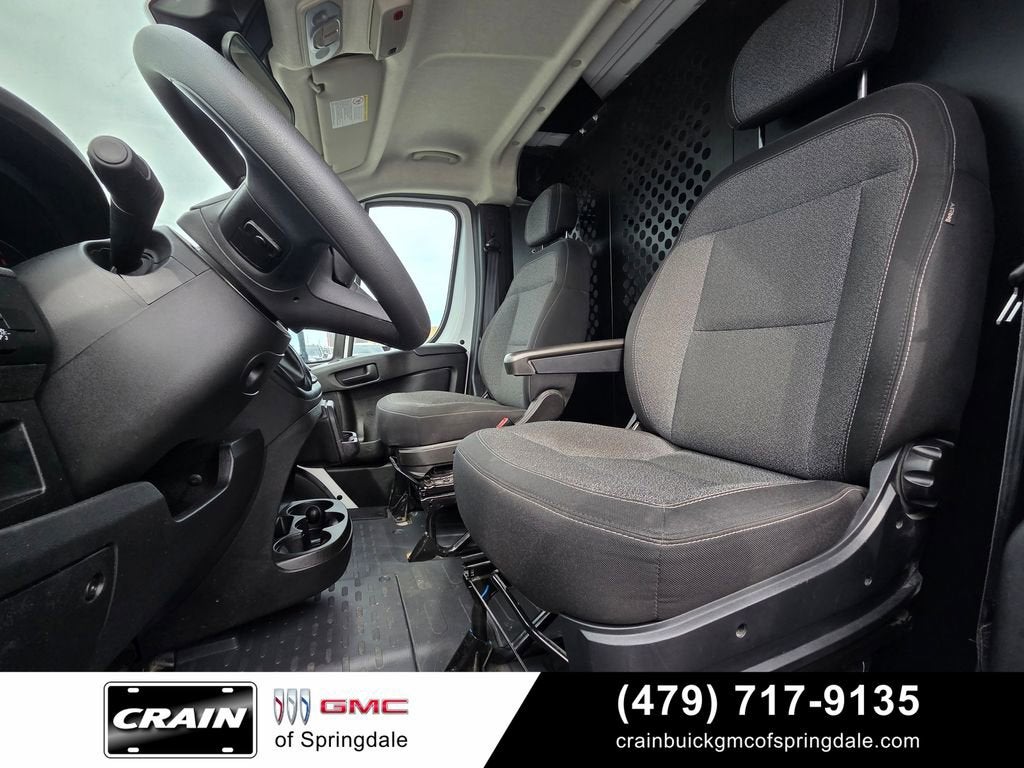 2025 RAM ProMaster Cargo Van Tradesman