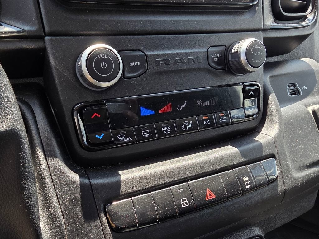 2025 RAM ProMaster Cargo Van Tradesman