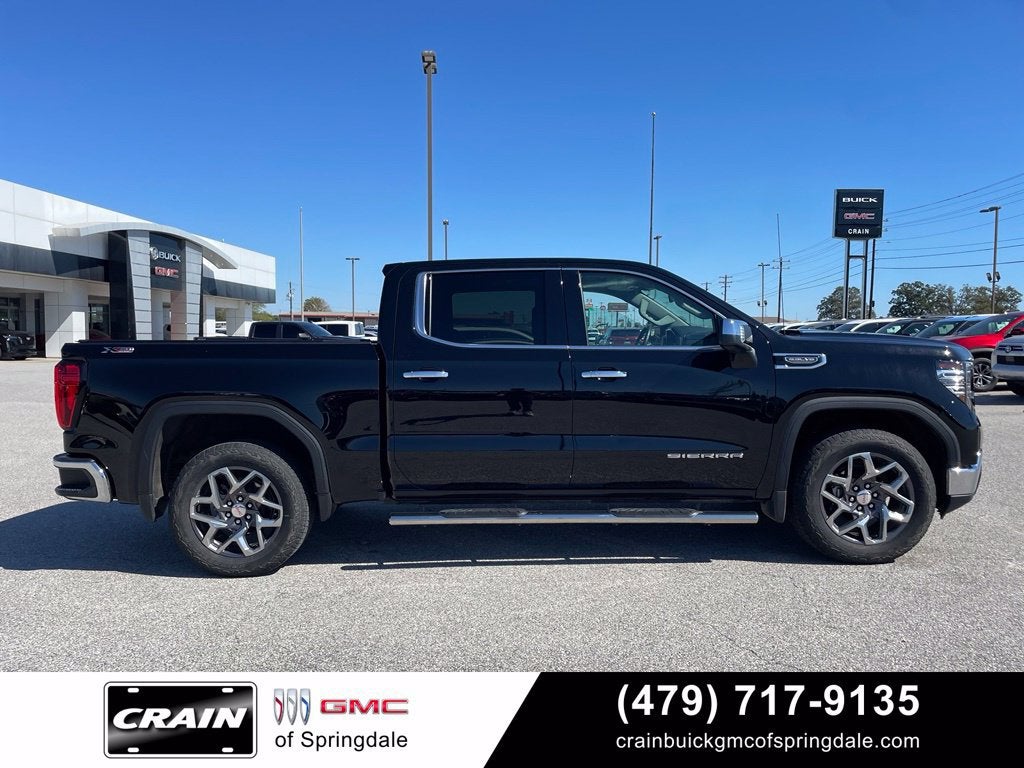 2024 GMC Sierra 1500 SLT