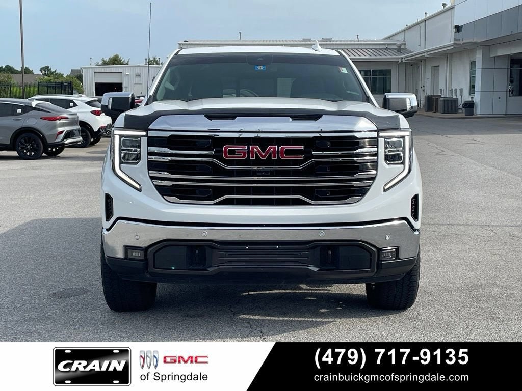 2024 GMC Sierra 1500 SLT