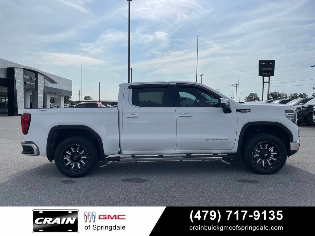 2024 GMC Sierra 1500 SLT