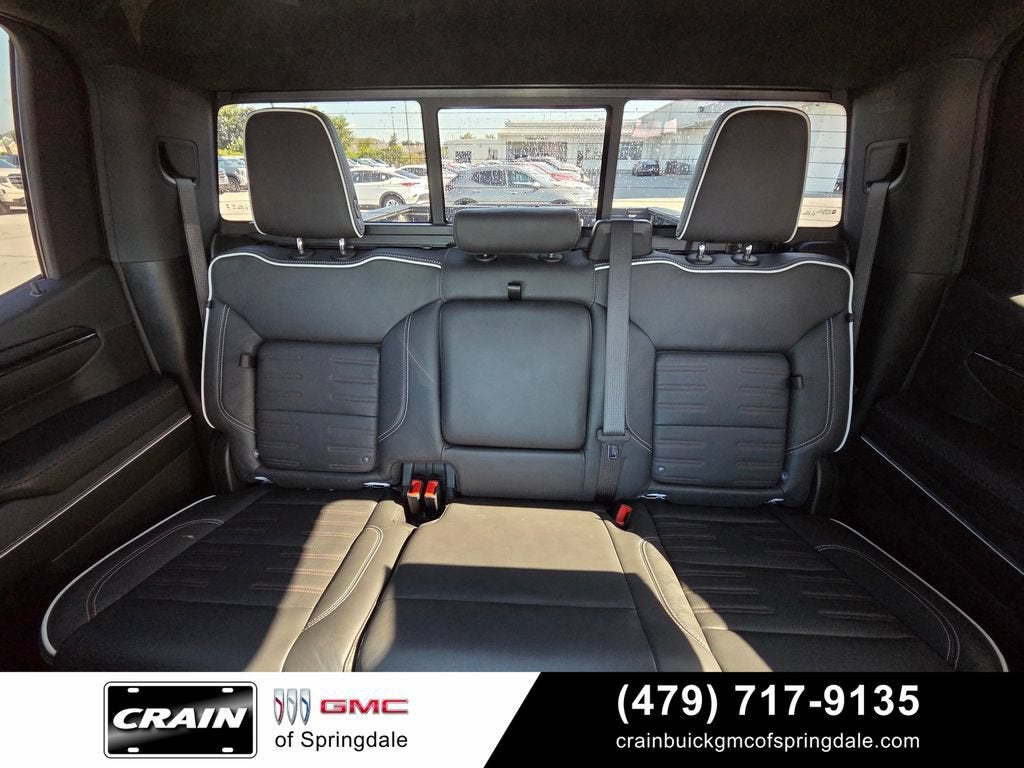 2025 GMC Sierra 1500 AT4X