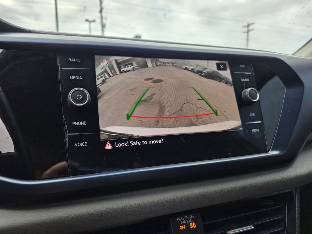 2023 Volkswagen Taos SE