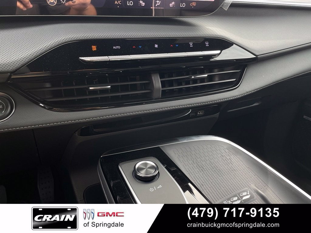 2027 Buick Enclave Preferred