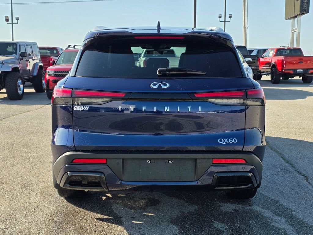 2024 INFINITI QX60 LUXE
