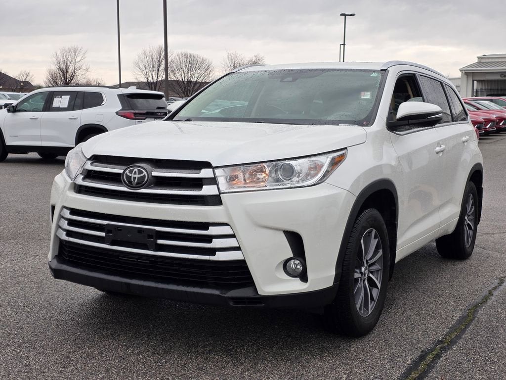 2018 Toyota Highlander SE
