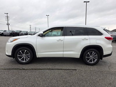 2018 Toyota Highlander SE