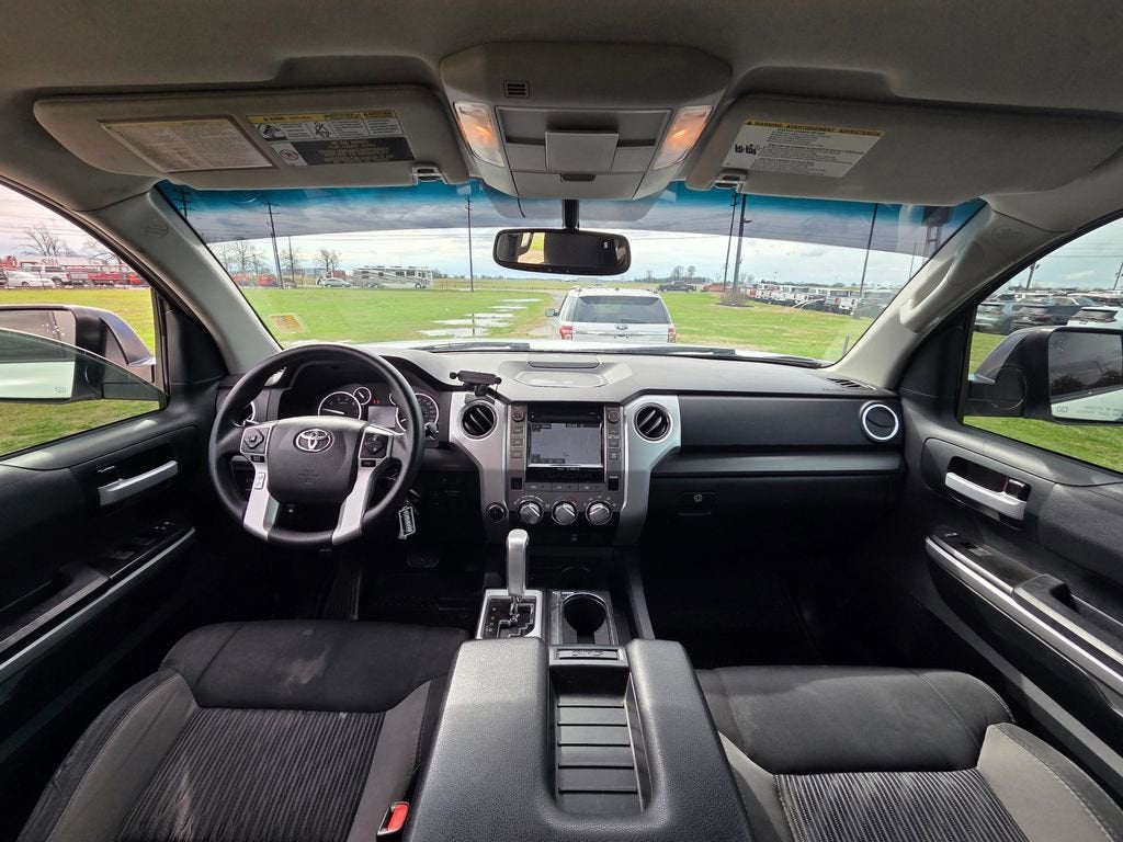 2017 Toyota Tundra 4WD SR5