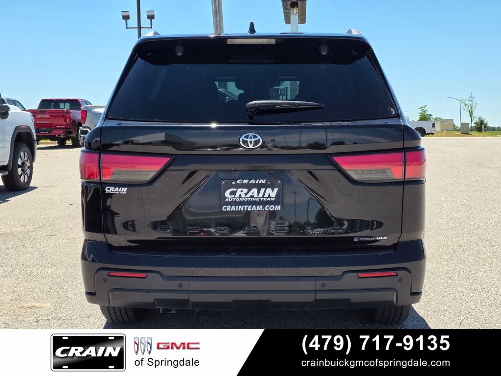 2025 Toyota Sequoia SR5