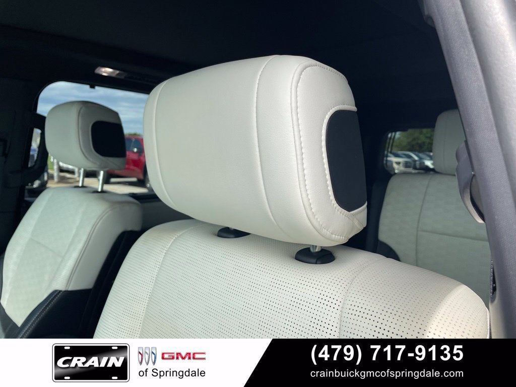 2025 Toyota Sequoia SR5