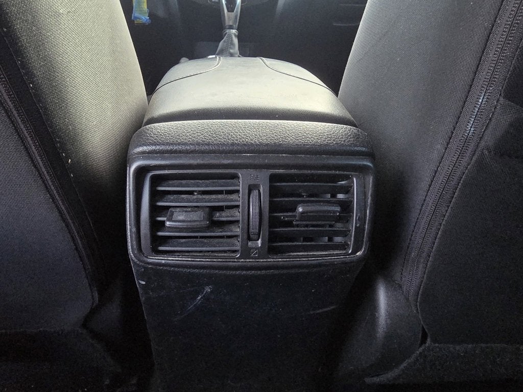 2022 Nissan Rogue Sport S