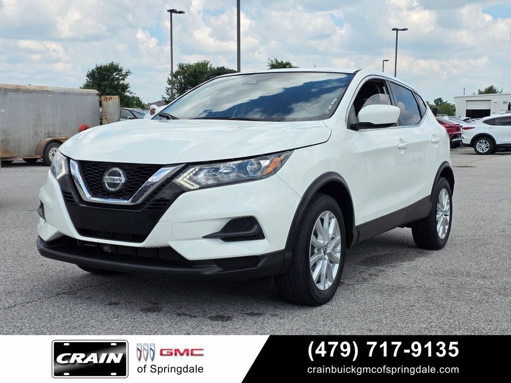 2022 Nissan Rogue Sport S