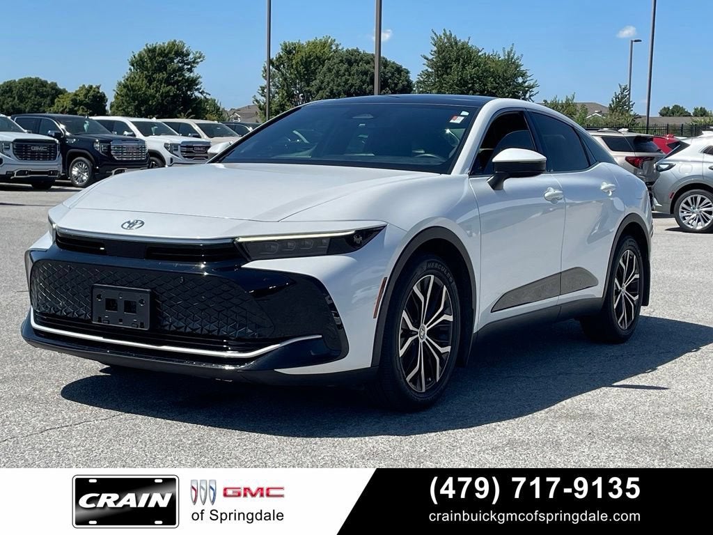 2023 Toyota Crown XLE