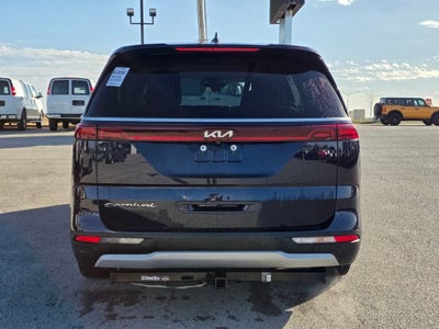 2022 Kia Carnival LX